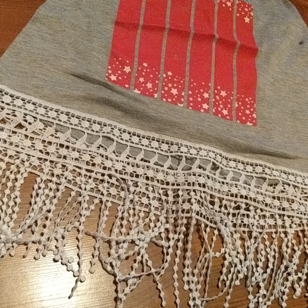 Shirt - Picture 2 of 4